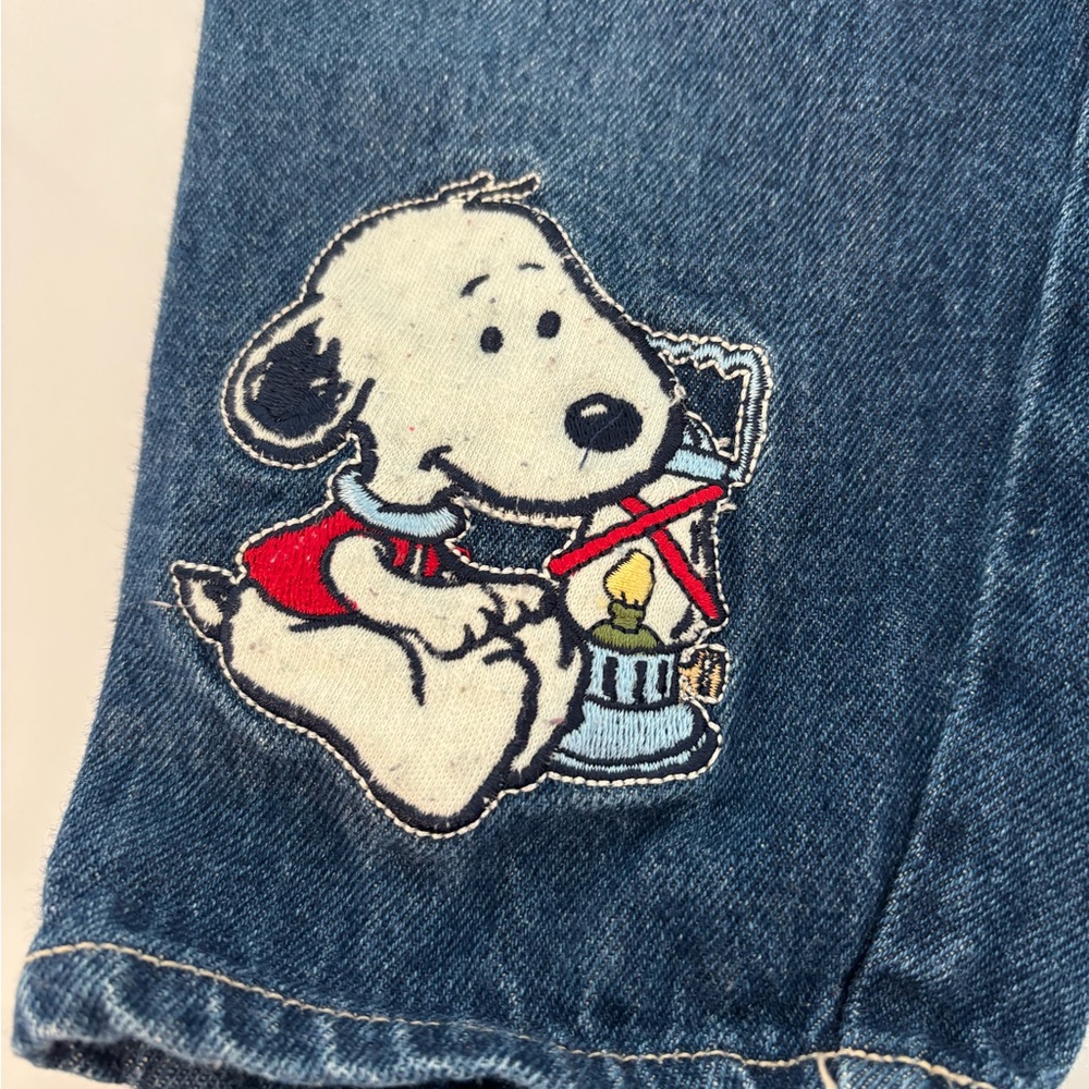 Baby Snoopy Jeans - Picture 2 of 4